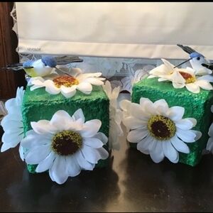 Decorative Green Floral Cubes with Birds